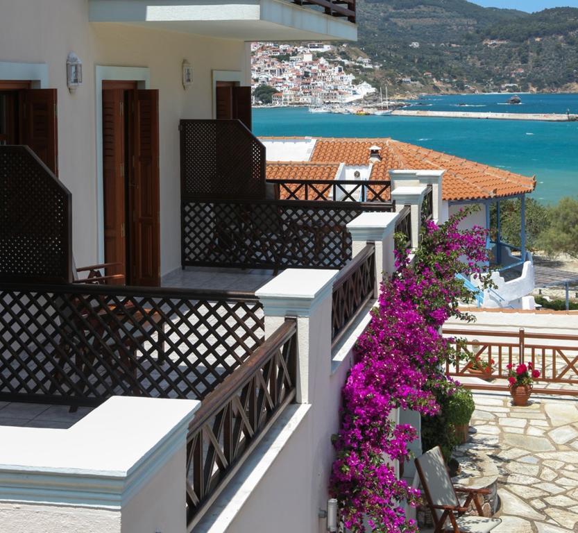 Pleoussa Studio And Apartments Skopelos Exteriér fotografie