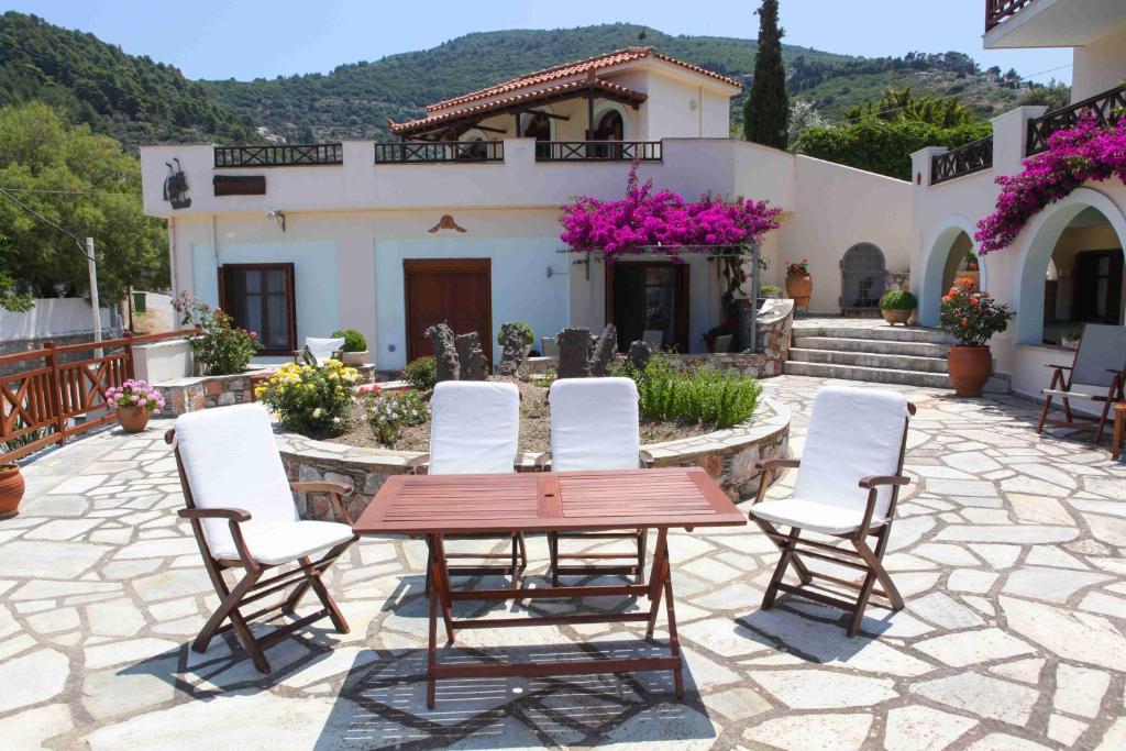Pleoussa Studio And Apartments Skopelos Exteriér fotografie